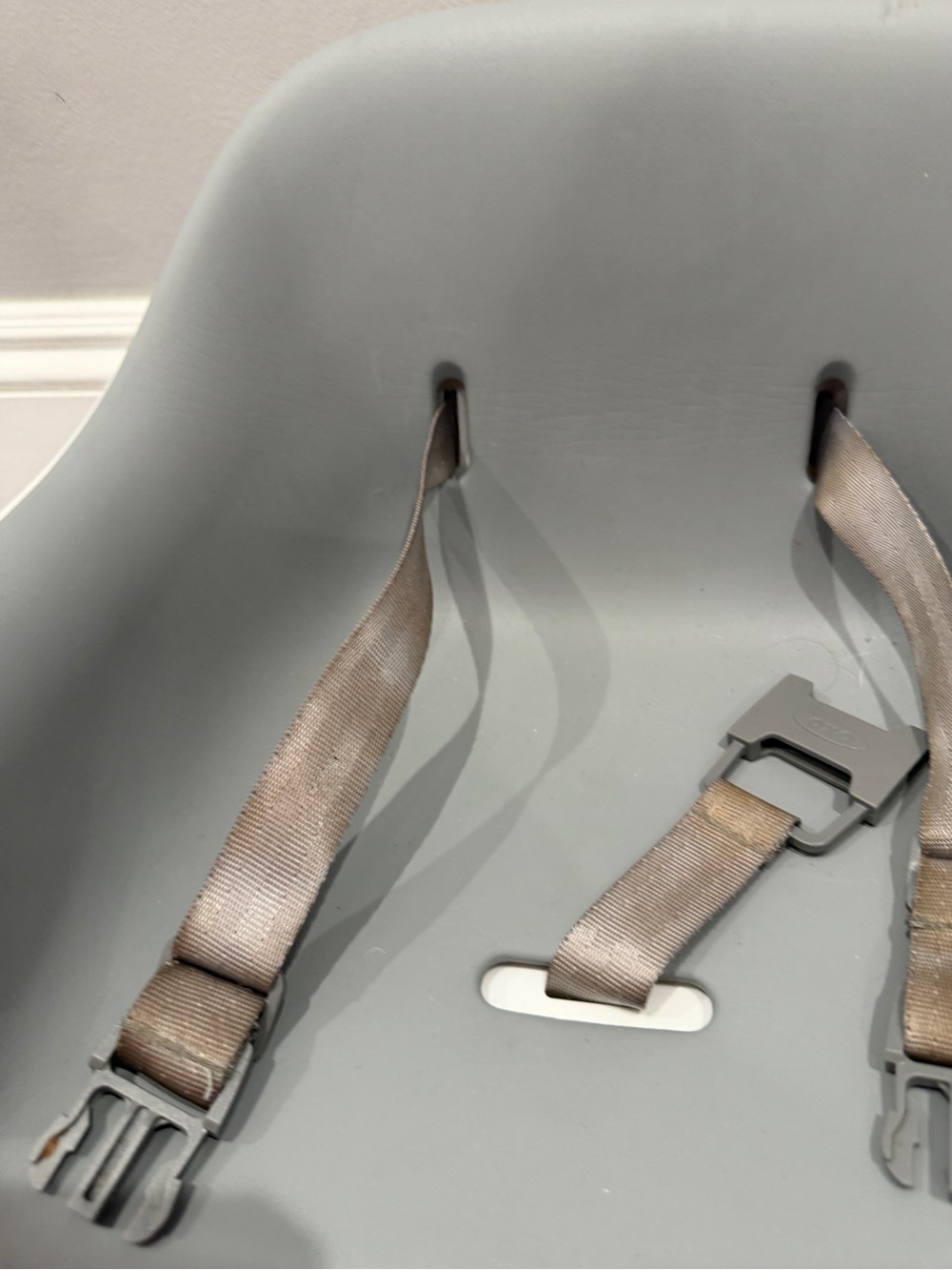 Oxo Gray White Toddler Booster Seat with Safety Straps for Meal Time Eating Food - Picture 4 of 11